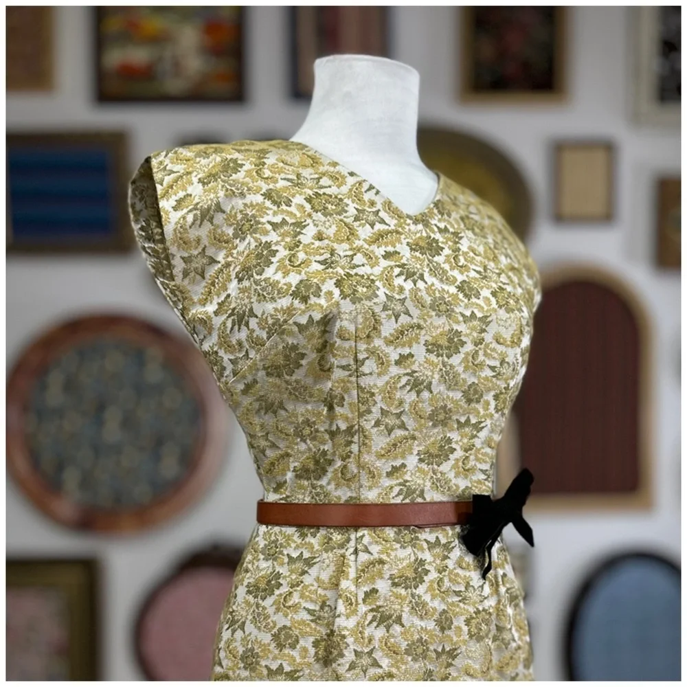 Anthro “Suede Bow Belt”